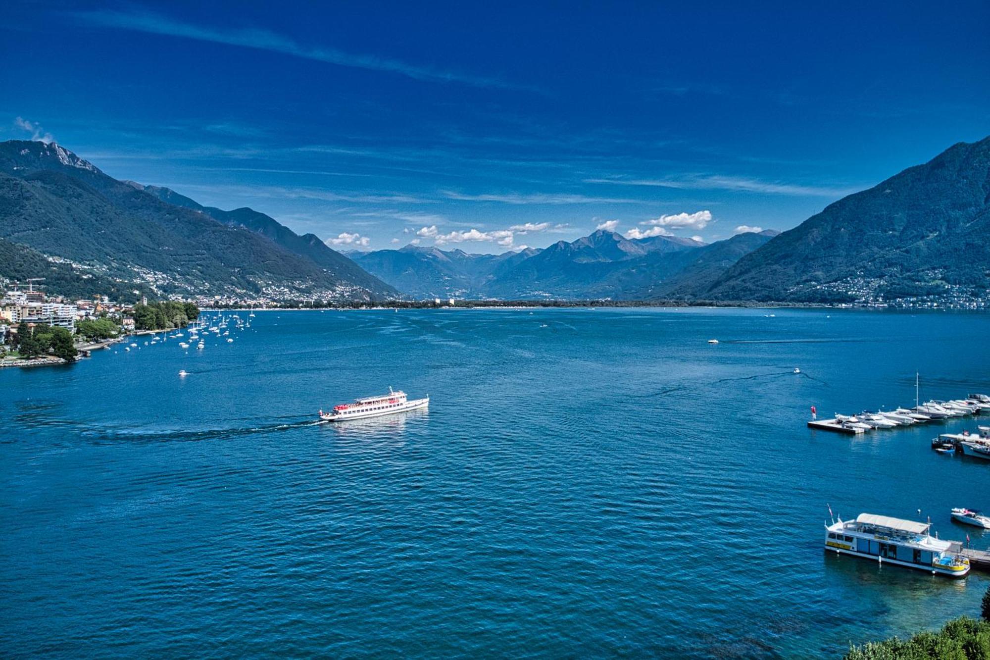 Residenza Vivian Deluxe Apartments Locarno Eksteriør billede
